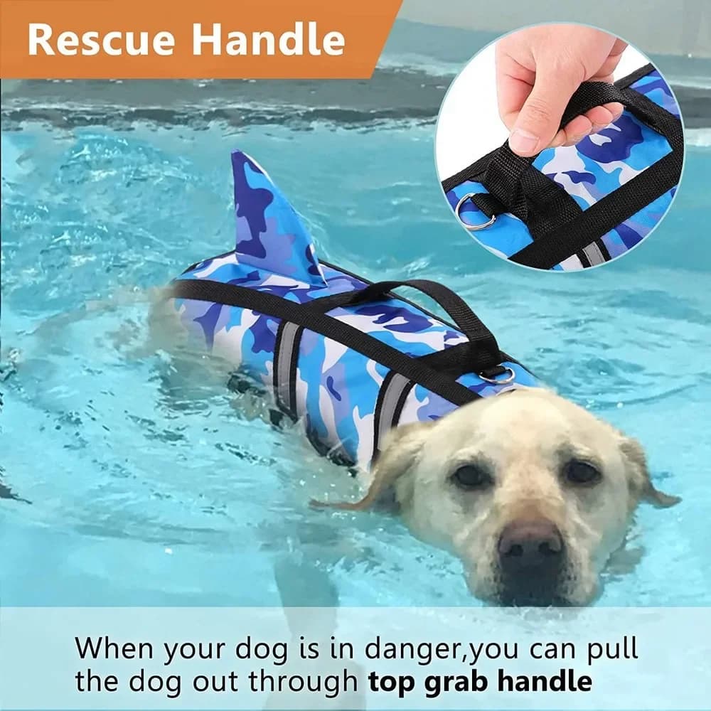 Gilet di salvataggio per cani da compagnia Giacca per cani da compagnia Vestiti per il nuoto Gilet di salvataggio Collare Imbracatura Costumi da bagno estivi Vestiti mimetici per cani squalo
