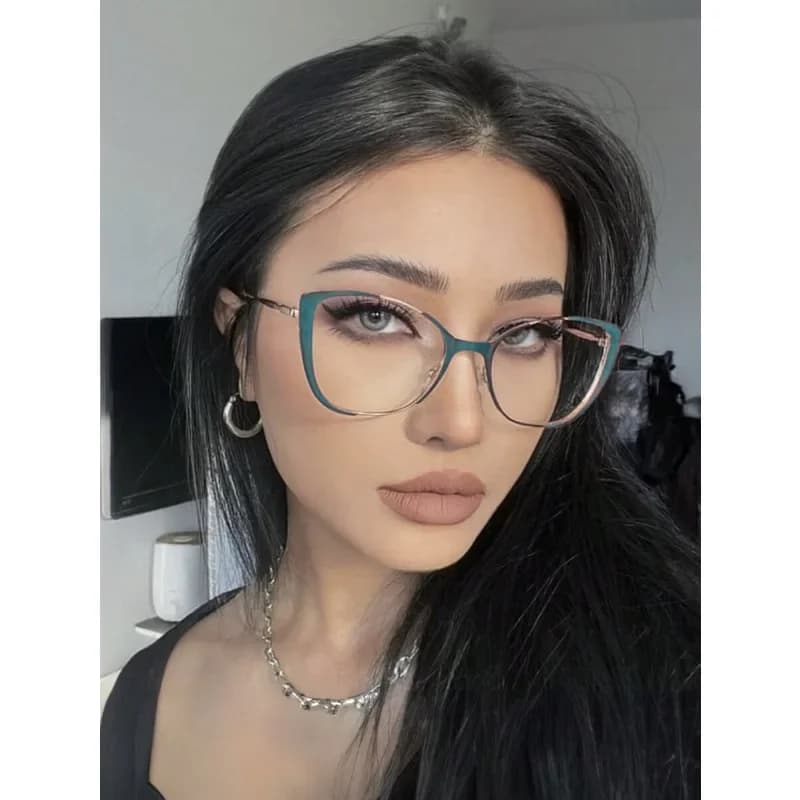1 paio di occhiali da donna alla moda per uso quotidiano, con lenti in vetro dipinto a gradazione graduale, modello cat eye.