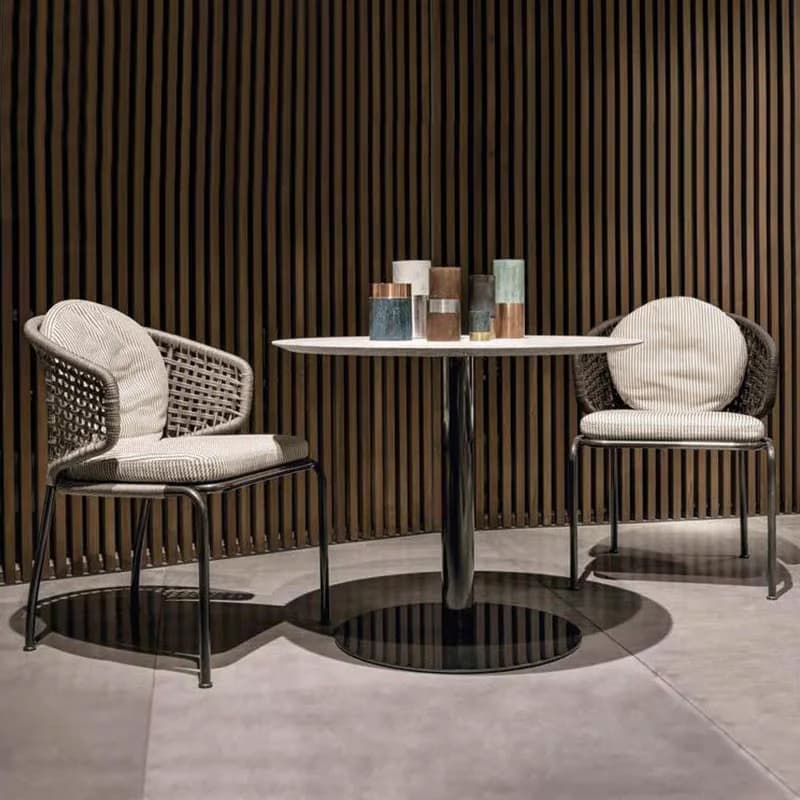 Hotel Patio esterno Ristorante Mobili Sedia Deluxe Sedia da esterno in alluminio Corda intrecciata Set da tavolo in marmo con protezione solare impermeabile