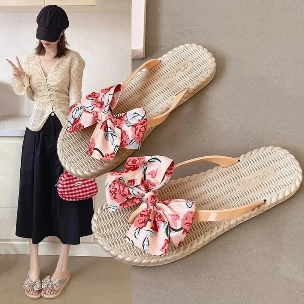 PVC flip flops with pink flower and floral pattern, anti-slip, Korean style, for interior and exterior, girl, with bow
