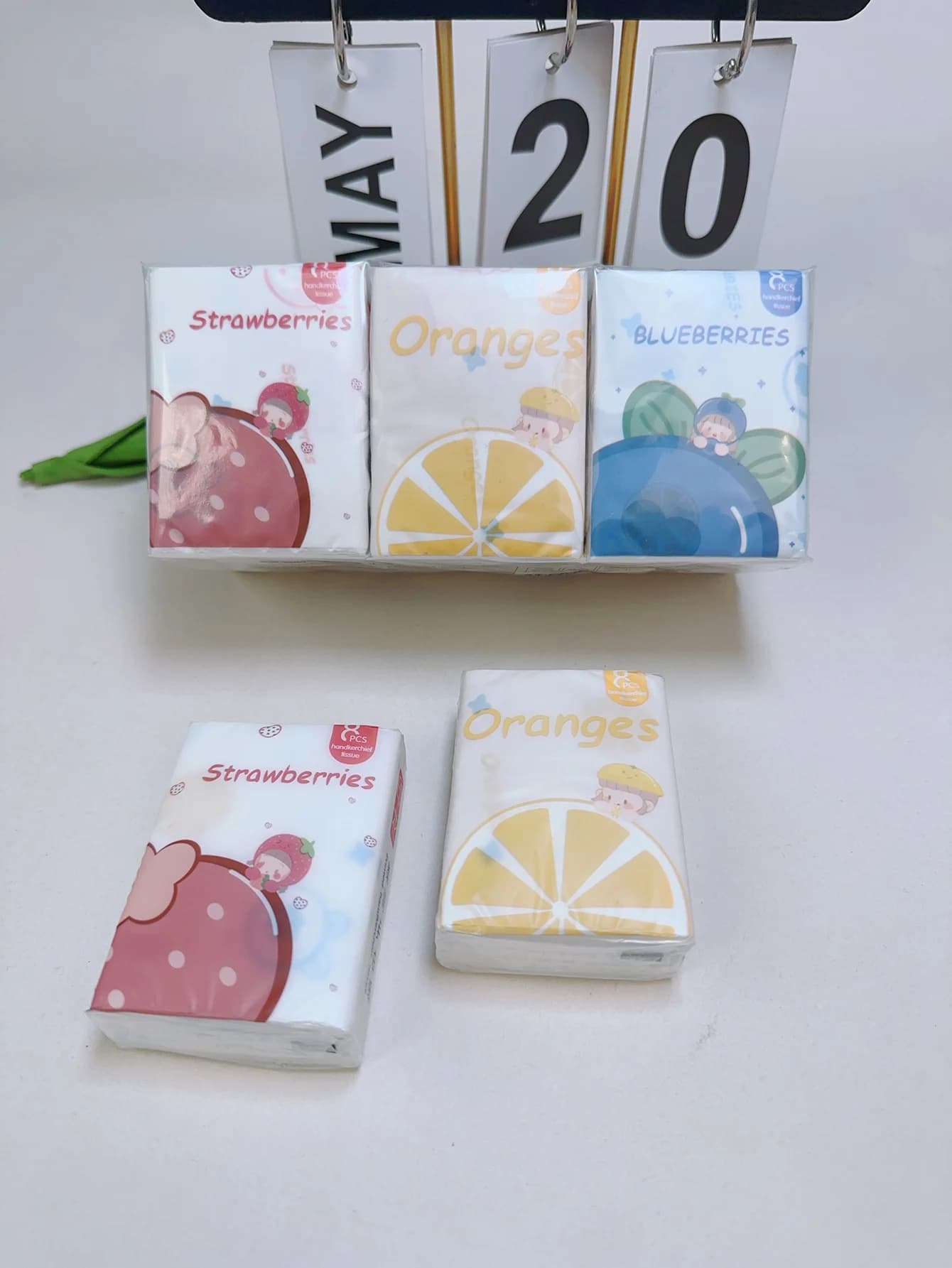 9 pieces/pack Flower and fruit Mini paper handkerchief Laptop pocket paper printed in cartoon for daily cleaning