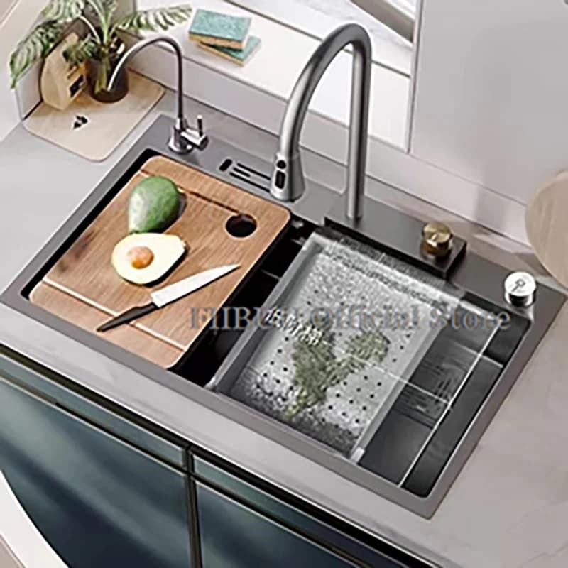 Lavello da cucina a cascata Lavabo a vasca singola con montaggio superiore Postazione di lavoro in acciaio inossidabile con accessori di scarico Rubinetto portacoltelli