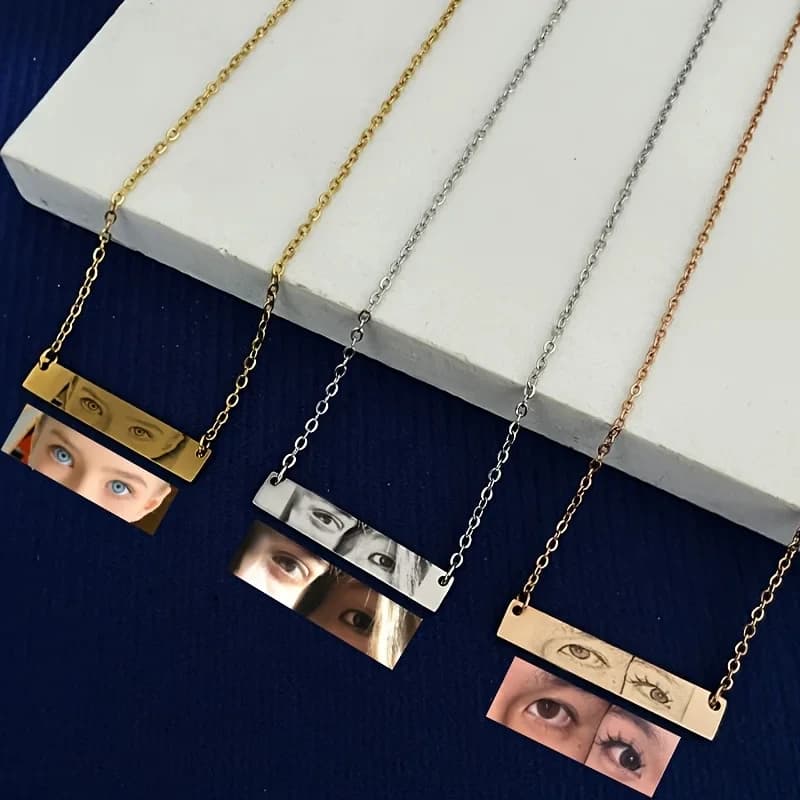Customized Pendant Necklace with Laser Eyes for Men and Women, Stainless Steel, Valentine's Day Gift and Mother's Day