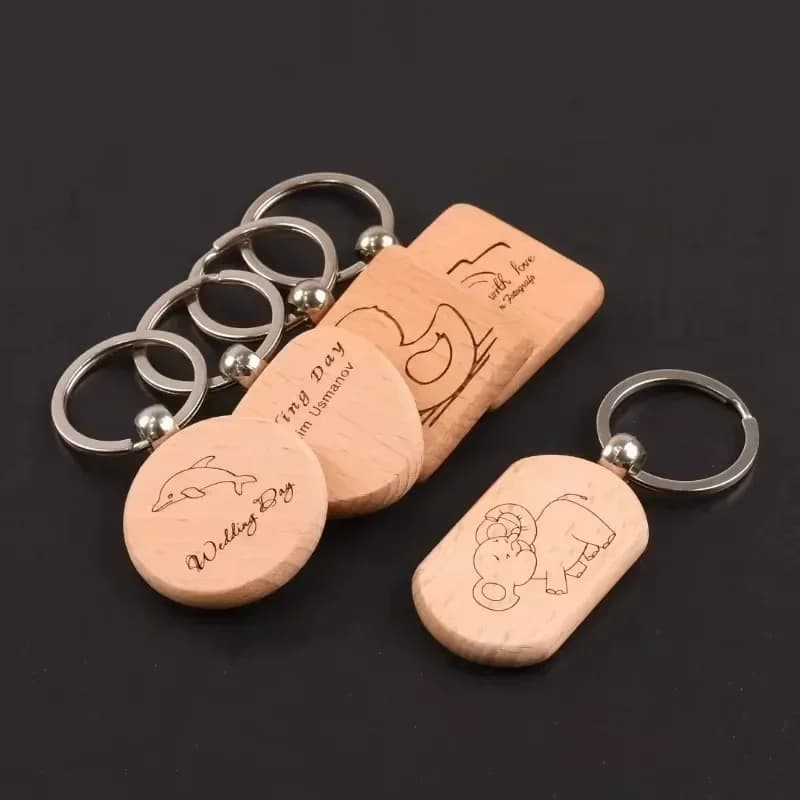 Personalized Wooden Keyring Free Personalized Wooden Engraving Souvenir Wooden Wedding Keychain Gifts with Wedding Guest Pendant