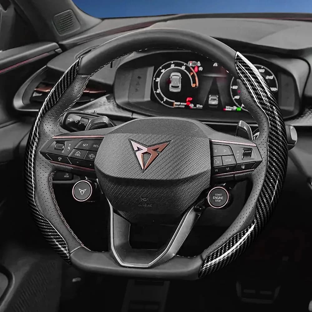 Coprivolante in Fibra di Carbonio Adatto per Cupra Born, Ateca, Tavascan, Terramar e Altri Modelli in Nero