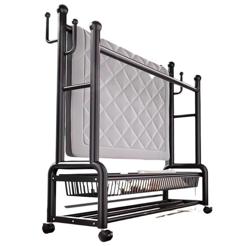 Dressing rod with external balcony for domestic bedroom, vertically thickened from floor to ceiling