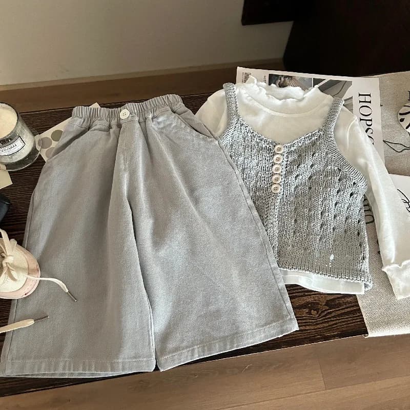 Abbigliamento per bambini coreano 2025 Nuova primavera Camicia base versatile per ragazze Pantaloni casual a gamba larga per bambini Set da tre pezzi