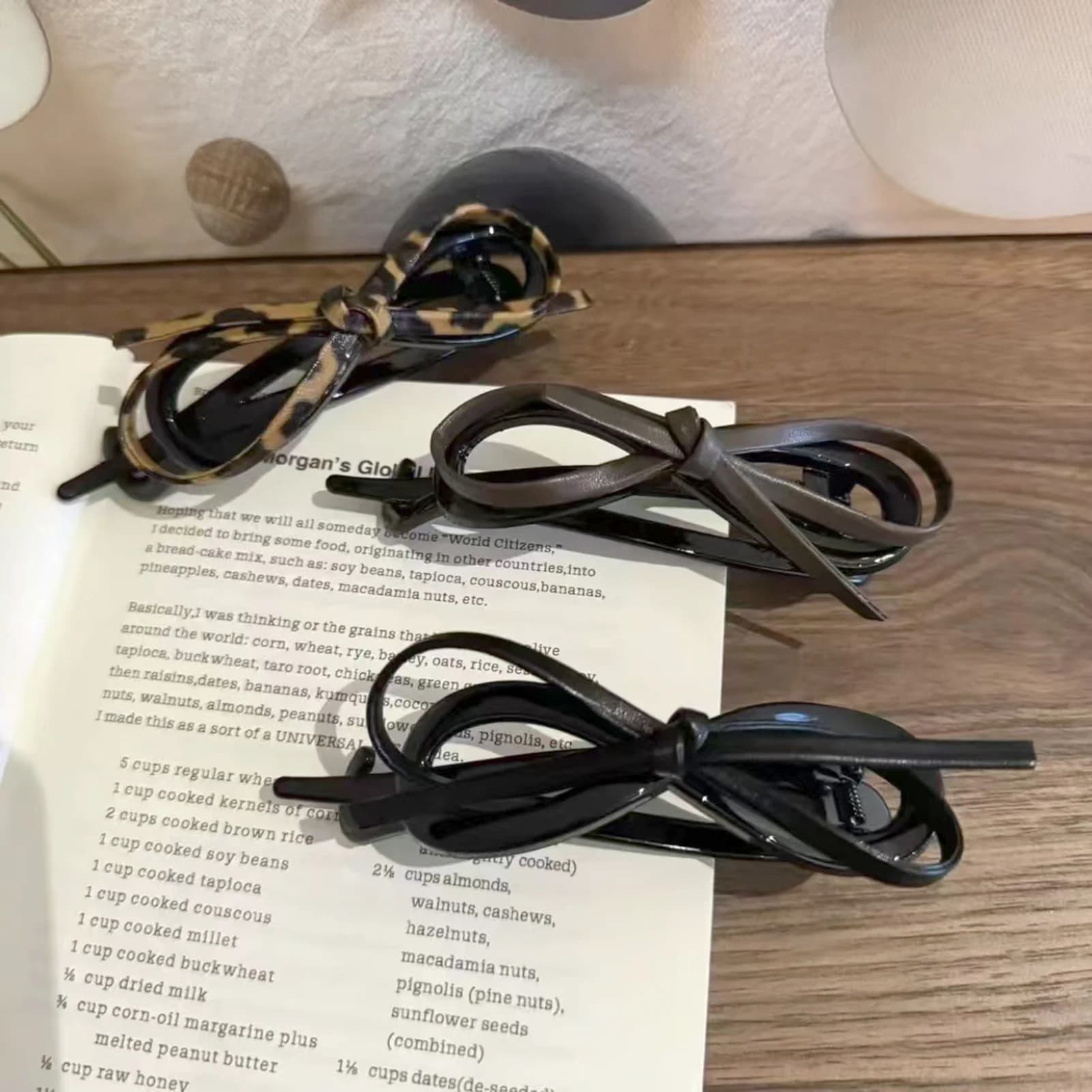 Fermaglio per capelli da donna con fiocco elegante in pelle, fermaglio per capelli alla moda per donna, per feste, porta coda di cavallo, fermagli casual, accessorio per capelli, regalo