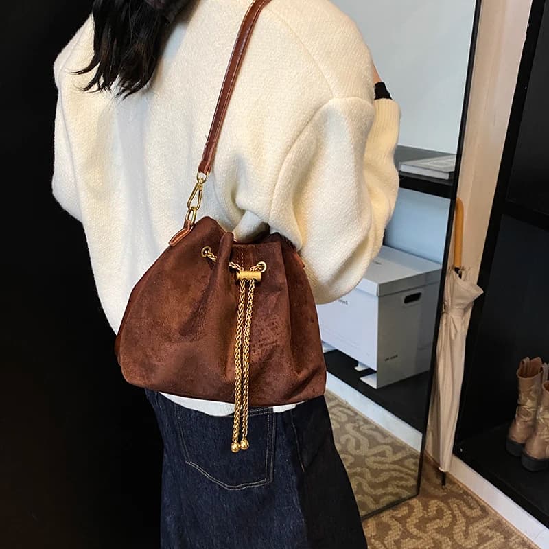 Soft Commuting Crossbody Bags Faux Suede Sewing Hot Sale Bags for WomenThread Solid Color String Women's Handbags 2026
