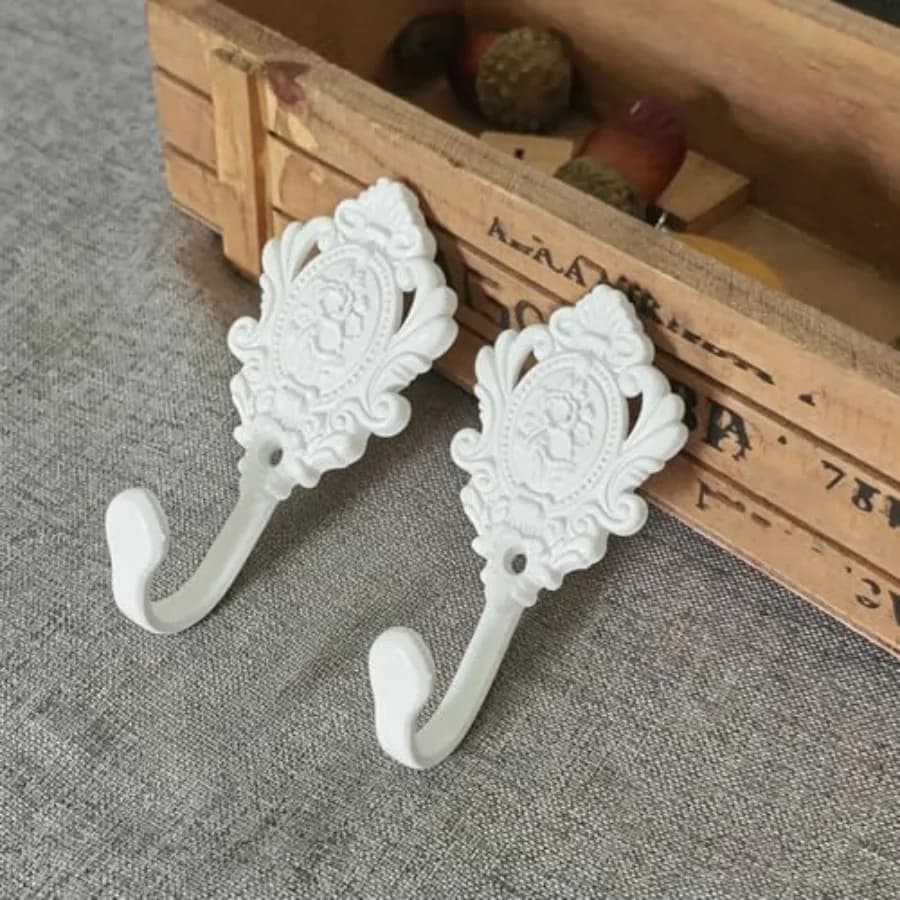 2Pcs Curtain Tiebacks Hook Vintage Bronze Rose Pattern Carved Wall Hooks Key Hook Clothes Hanger Bathroom Bedroom Multi-Functio