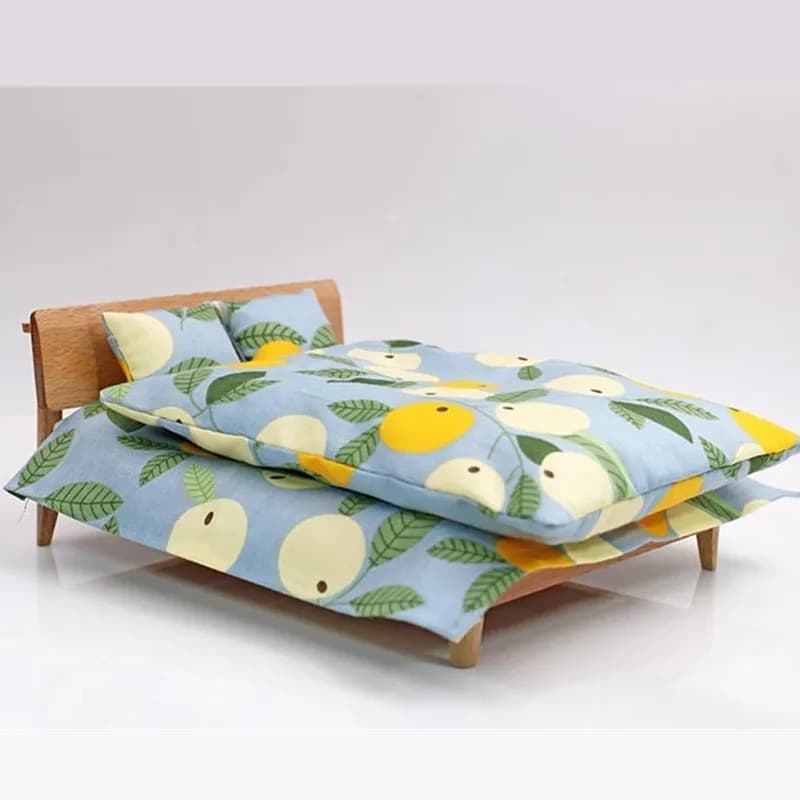 1/12 letto in legno modello materasso Set biancheria da letto lenzuola in cotone cuscino trapuntato mobili per casa delle bambole OB11 GSC BJD Lol Blyth accessori per bambole