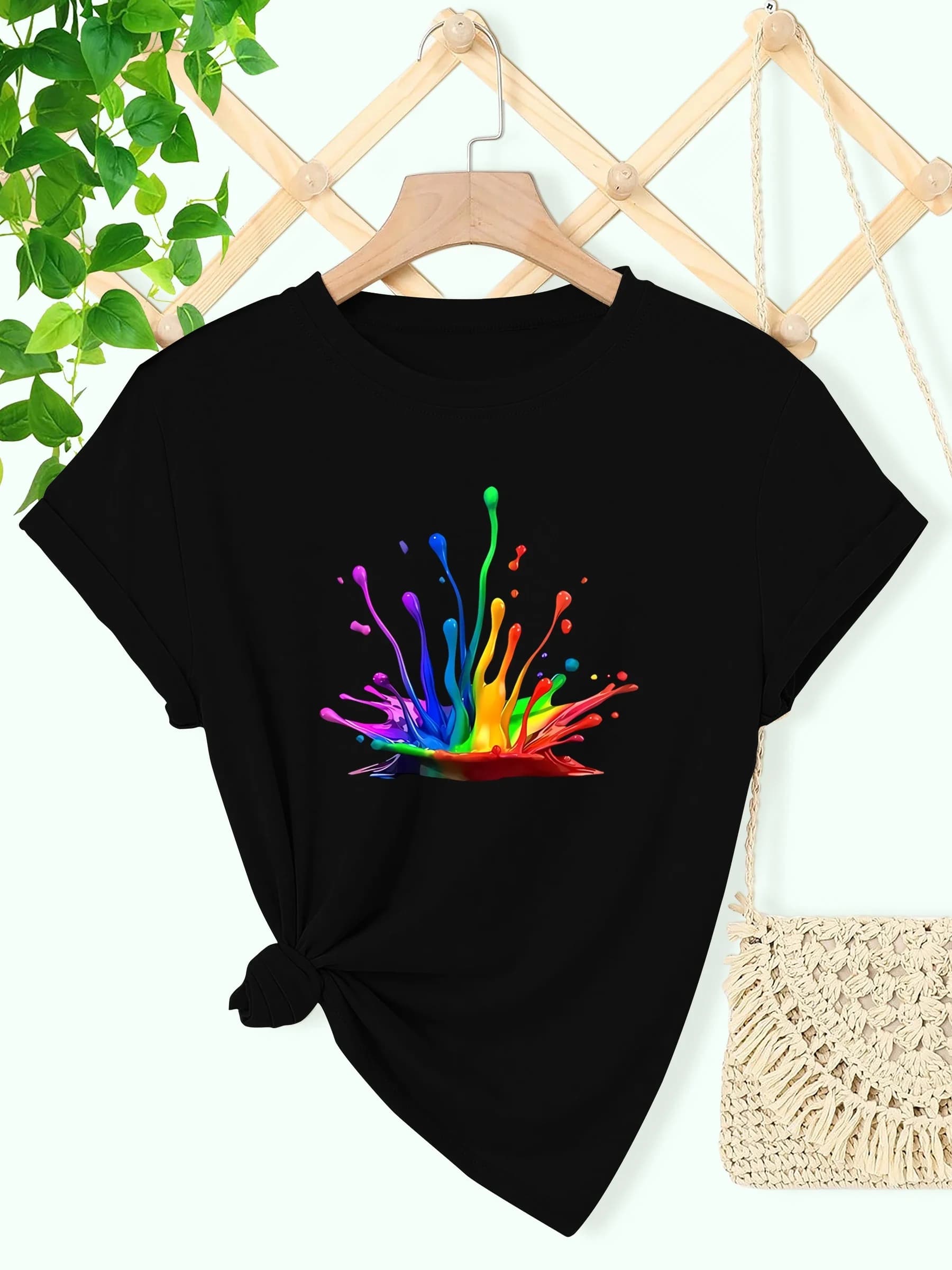 T-shirt da donna con stampa Rainbow Splash vibrante - T-shirt casual e sportiva girocollo a maniche corte lavabile in lavatrice - Nera