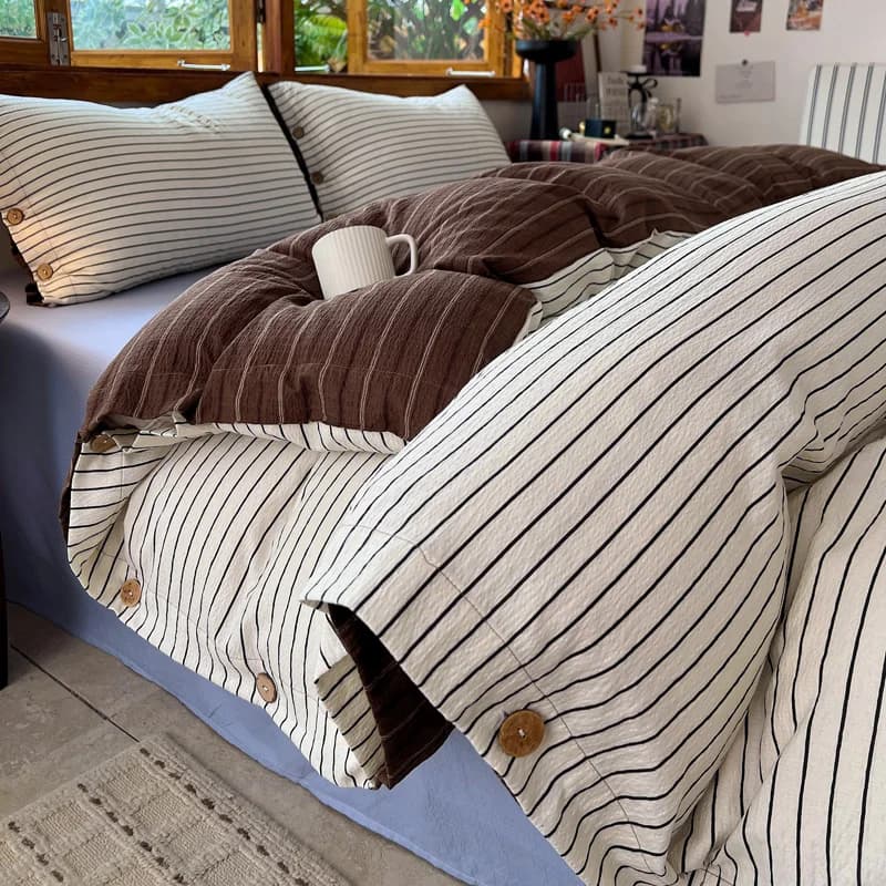 100% Washed Cotton Bedding Set Striped Duvet Cover Bed Sheet Pillowcase with Button Closure Puff Seersucker Bed Linen Bedsheet