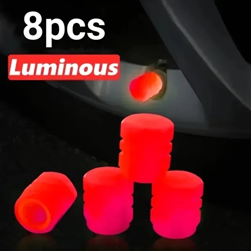Un set di 8 tappi per valvole luminosi che si illuminano al buio, perfetti per decorare le ruote di auto, moto e biciclette