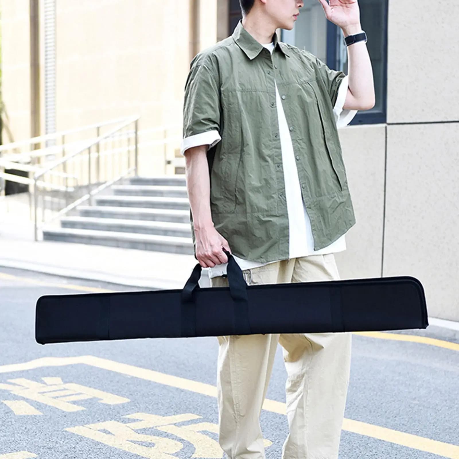 Spacious 3/4 Billiard Cue Case Water Resistant Soft Inner Lining Pool Cue Bag with Shoulder Strap for Billiards