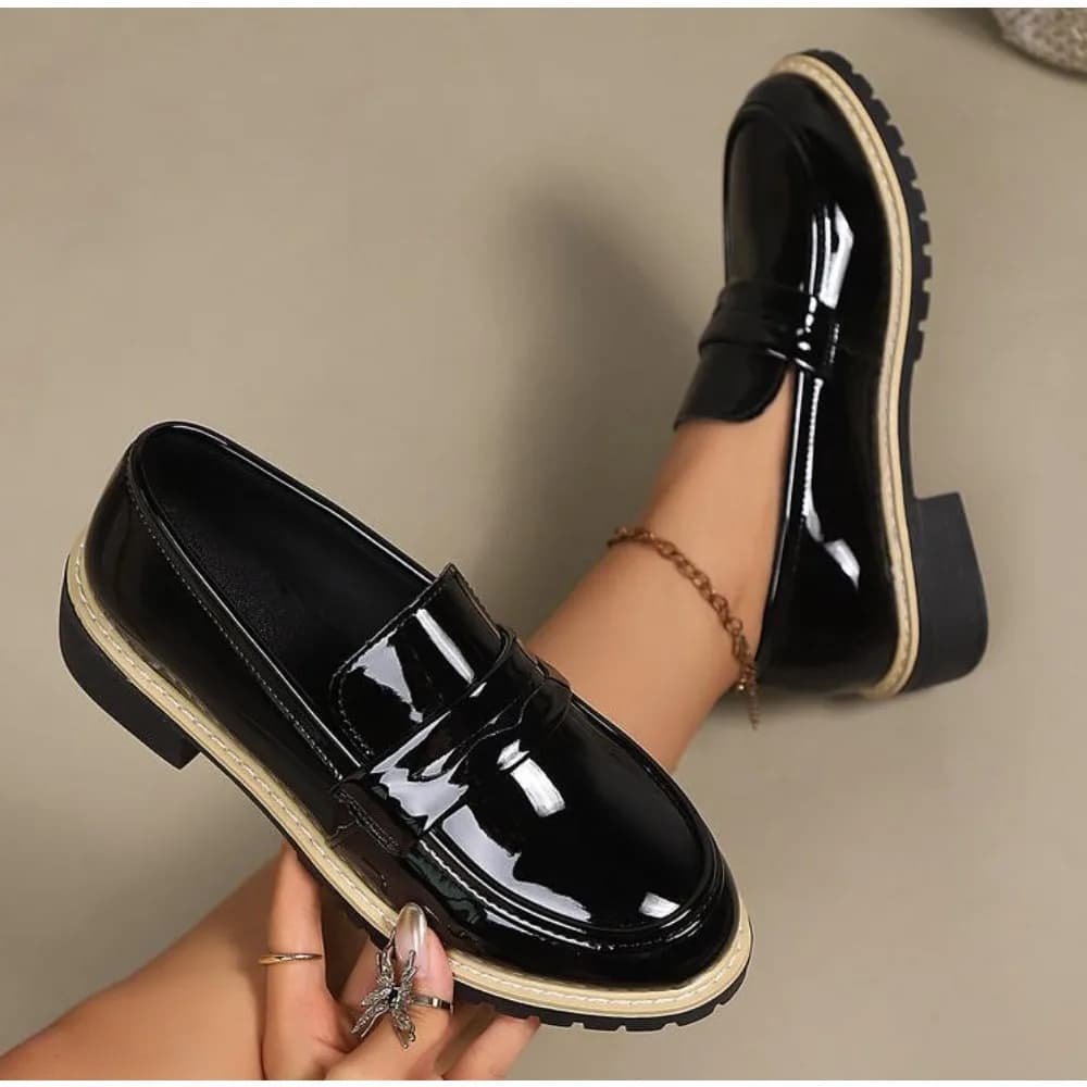 Mocassini neri da donna con plateau in pelle PU scarpe casual donna primavera nuovo comfort nappa slip on appartamenti scarpa singola taglie forti 43