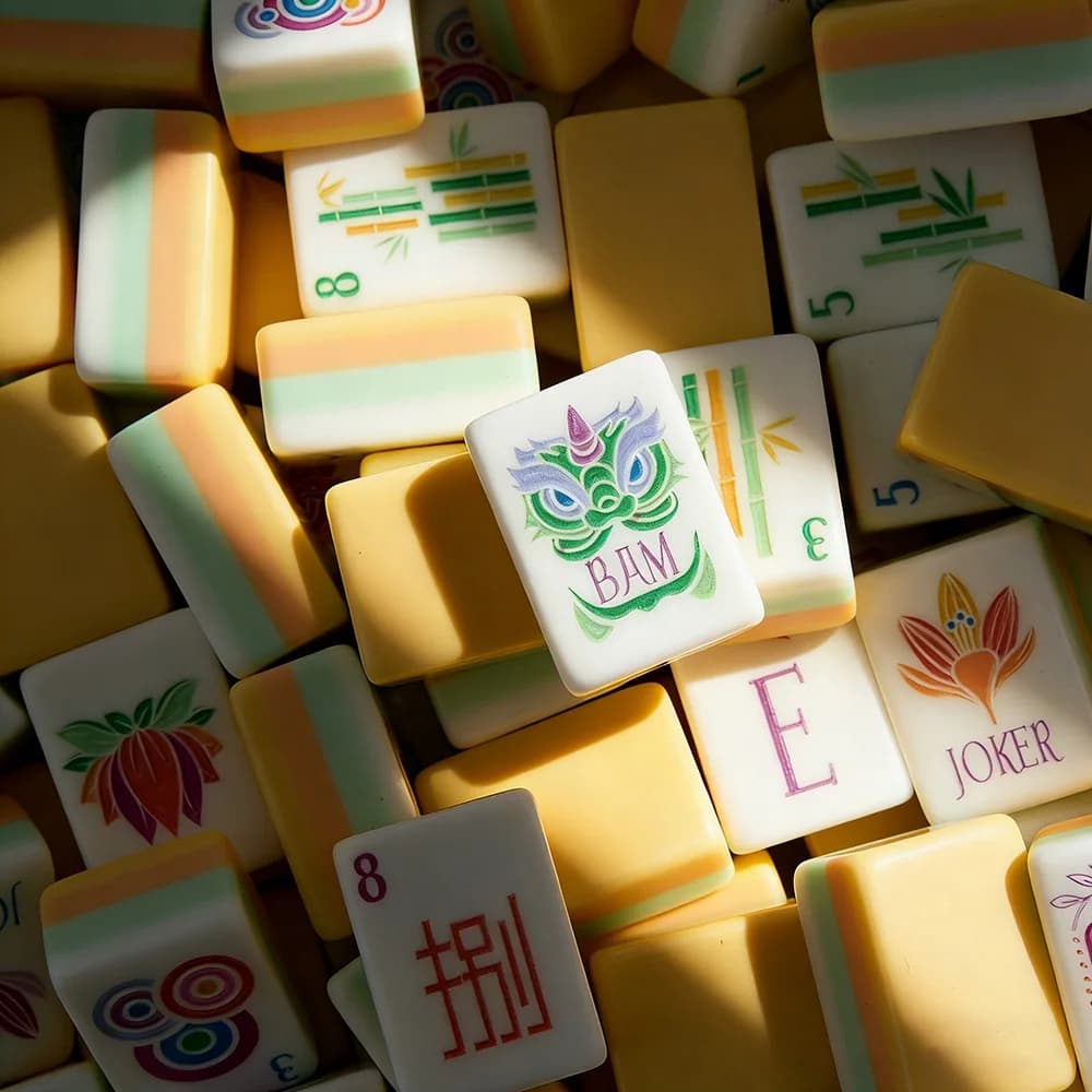 Tessere Mahjong Americane di Lusso Moderne, 160 Pezzi, Portatili, Dimensioni Standard, Quattro Strati, in Acrilico Giallo, Gioco per il Tempo Libero, per Casa e Regalo
