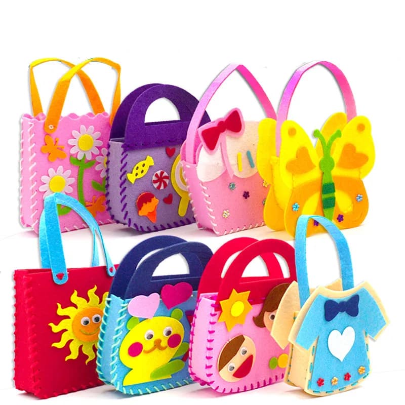 Sewing Joy Borsa fatta a mano Borse in tessuto per cartoni animati Set Giocattoli da cucito fai-da-te Borse in tessuto non tessuto con fiori di farfalla per animali Regali artigianali per ragazze