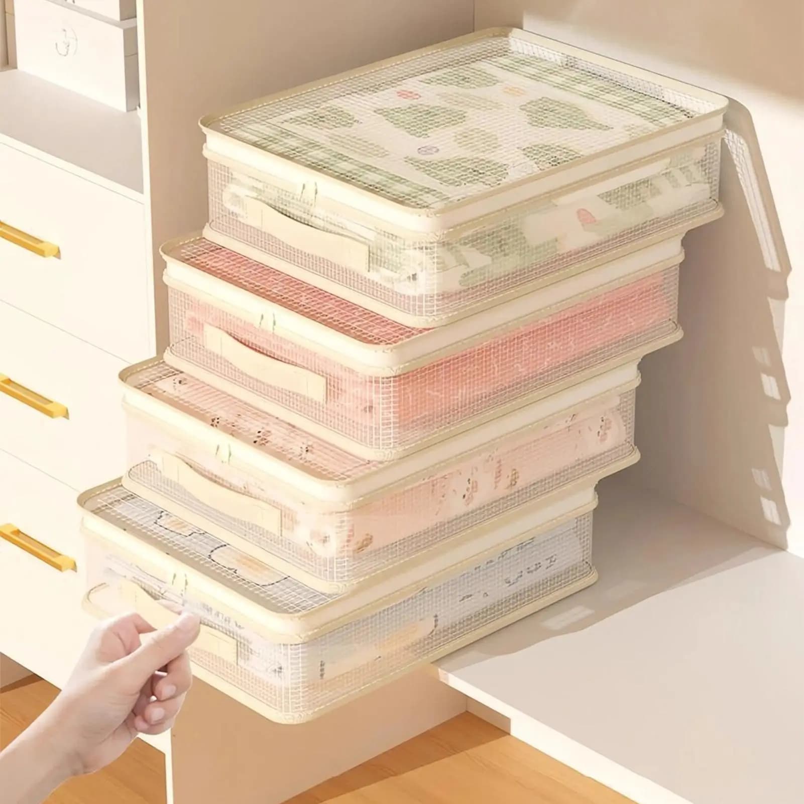 Bed linen organizers 40x30x12 cm and stackable container with handle to store bed linen for wardrobe, bedroom, bedspread for home