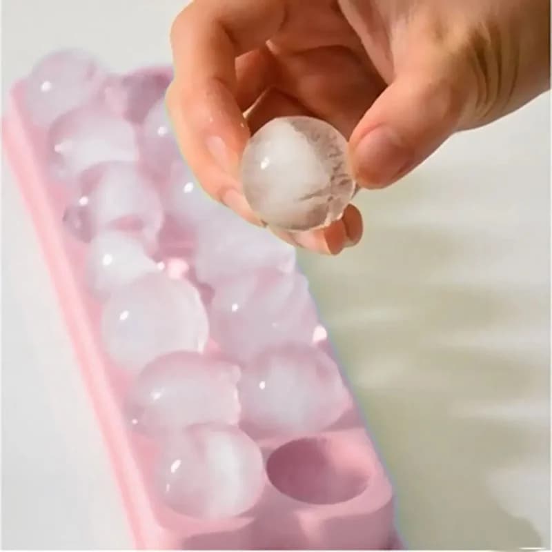 Stampi in plastica per ghiaccio con palline rotonde 3D Stampi in silicone per vassoio per cubetti fai-da-te per succo di whisky Creazione di palline di ghiaccio Stampo per ghiaccio per uso domestico con coperchio