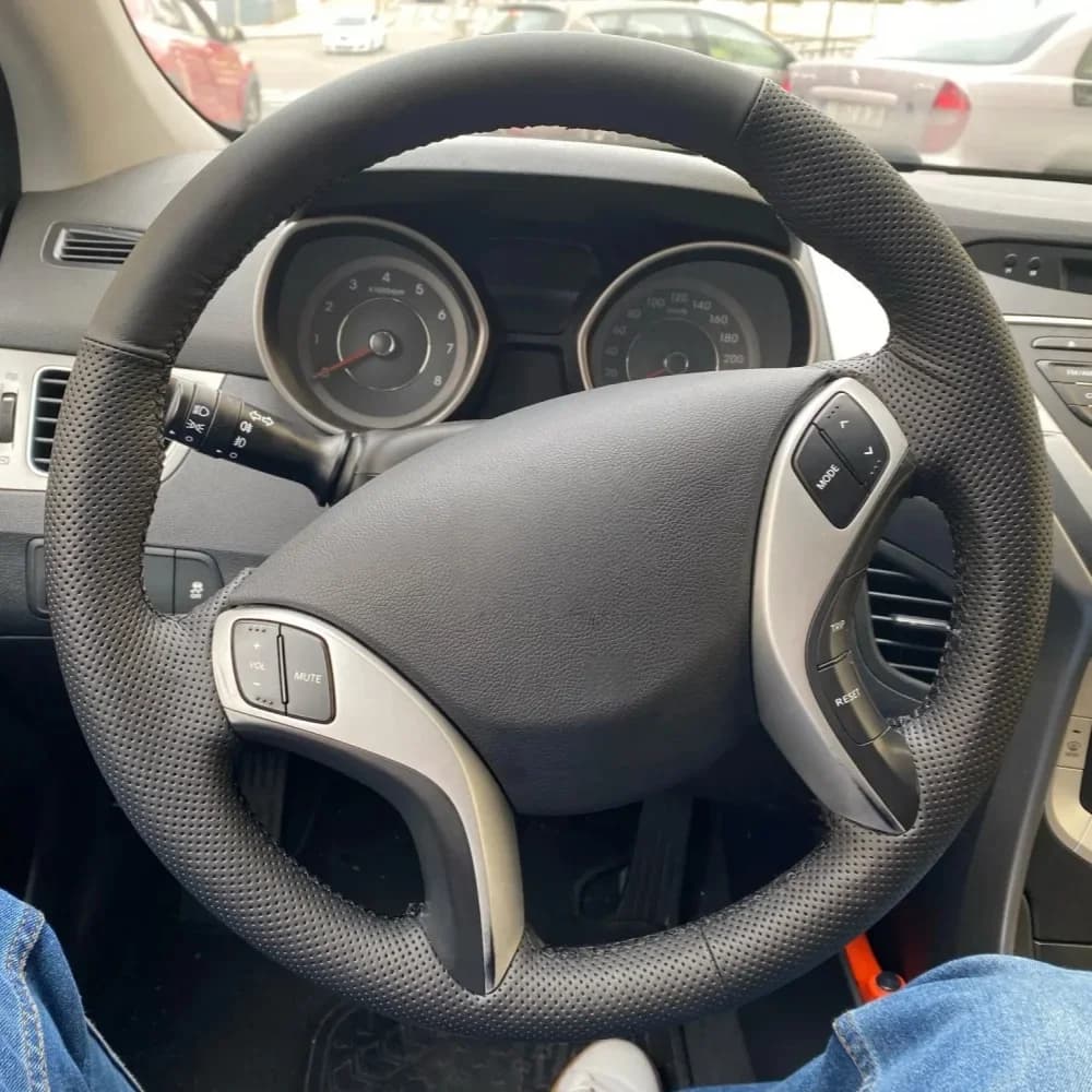 Coprivolante Personalizzato per Auto Elantra 2011-2016 Avante I30 2012-2016, Rivestimento Antiscivolo Cucito a Mano per Hyundai Elantra