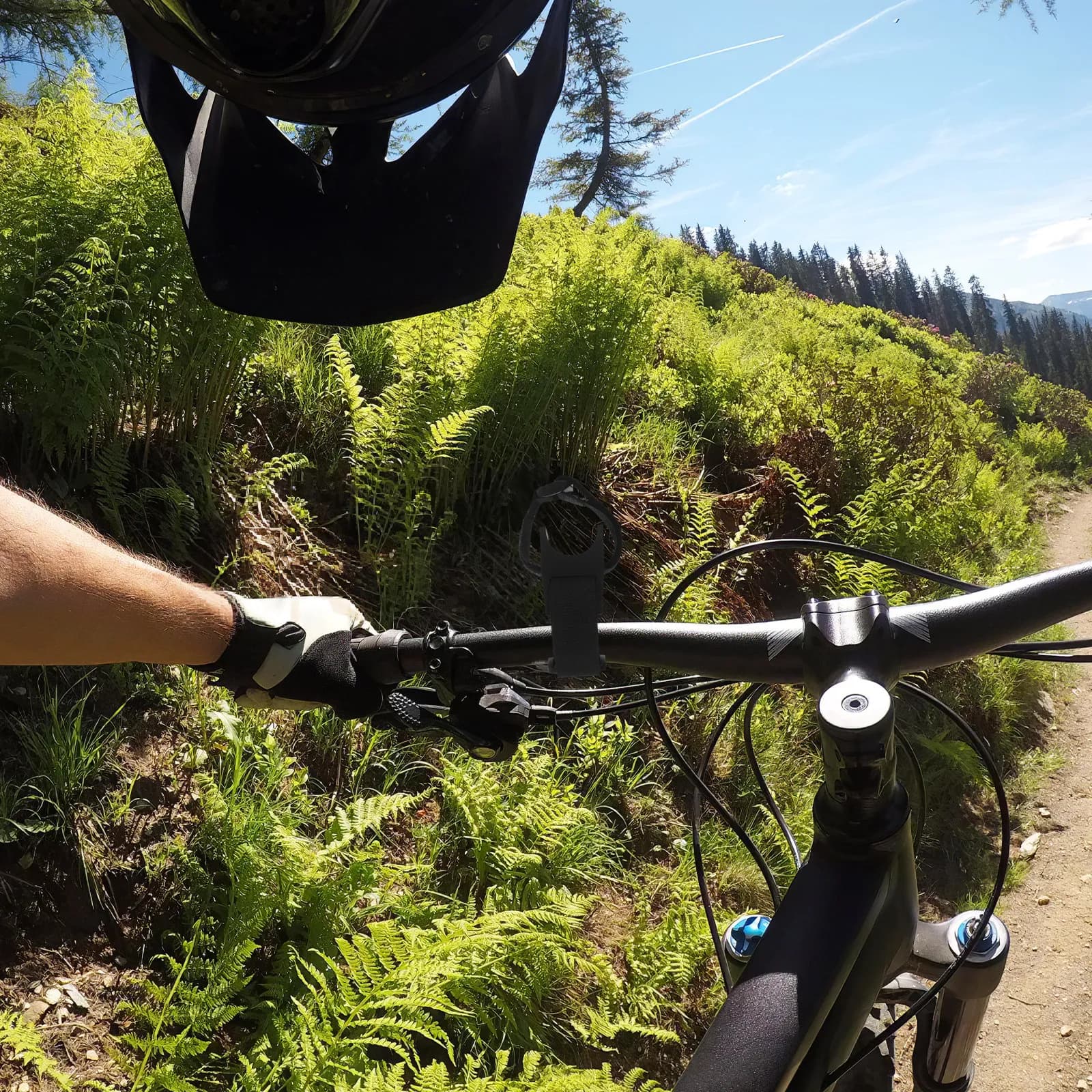 Supporto per luce da bici a morsetto regolabile da 2 pezzi per manubri da 22 mm, staffa di montaggio rapido per faro da bici