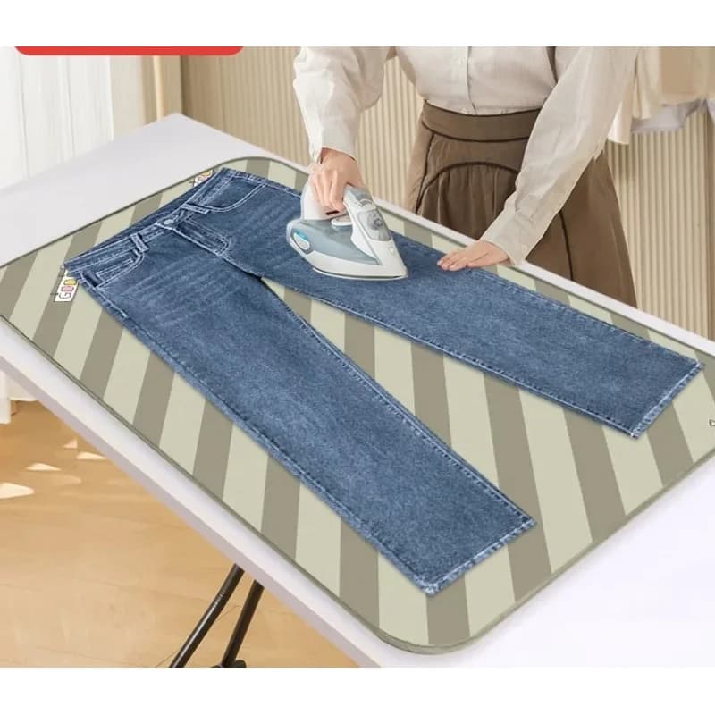 Piccolo asse da stiro pieghevole per uso domestico con cuscinetto da stiro Guanti resistenti al calore in tessuto isolante per vaporiera sospesa portatile