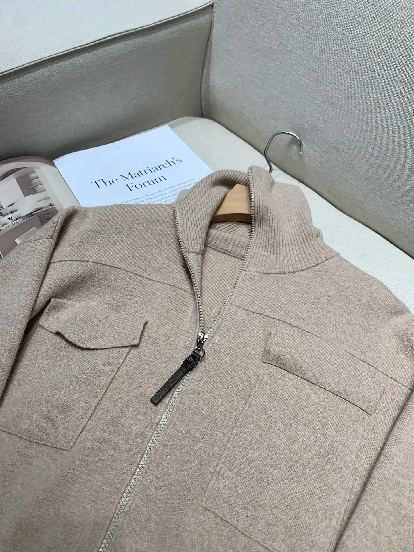 2025 Autunno e Inverno Nuovi Arrivi Cashmere Lana Risvolto spesso Giacca lavorata a maglia Cerniera Casual Pendolari Top Donna