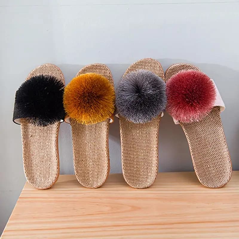 Zoccoli Piattaforma in lino Pantofole da donna Casa Hairball Designer Scarpe da donna Moda Casual Pantofole eleganti Appartamenti Punta aperta per interni