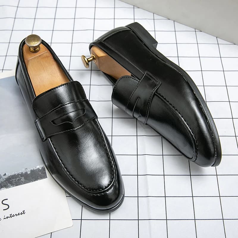 Scarpe eleganti da uomo, di tendenza, casual, in pelle, per affari, classiche, slip-on, formali, da cerimonia, da matrimonio, mocassini in pelle.