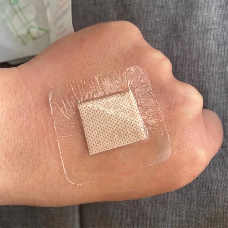 50 pz/set Trasparente Patch Nastro PU Medicazione della Ferita Cerotto Bende Adesive 38*38mm Kit di Primo Soccorso Gesso Impermeabile