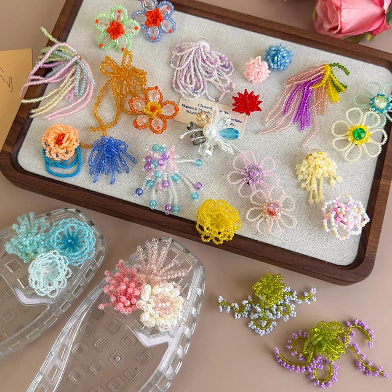 2026 DIY Korean Beaded Flower Shoe Charms Clear Crystal Removable Clips Sweet Shoe Decorations for Sneakers Flats Women