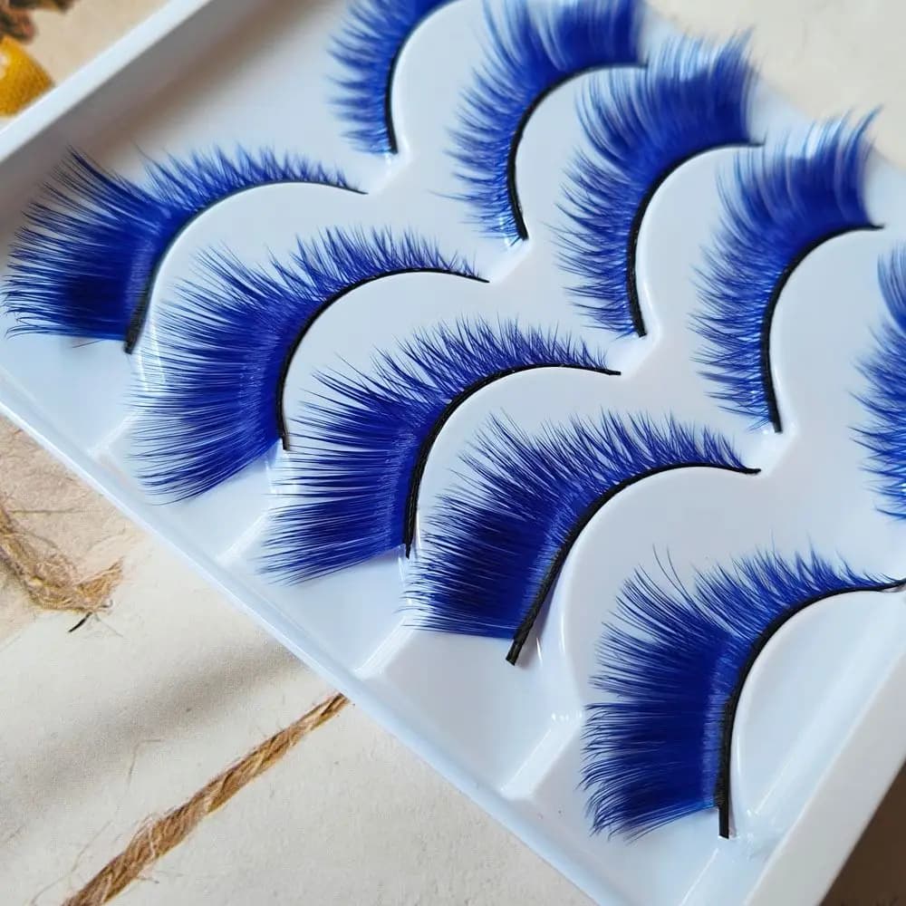 5 Eyelash Paia Colored by Dramatic, Soft and Voluminous Appearance, Colorful Fancy Eyelashes for Mask, Cosplay, Feste, Style Eyes of Fox and Cat