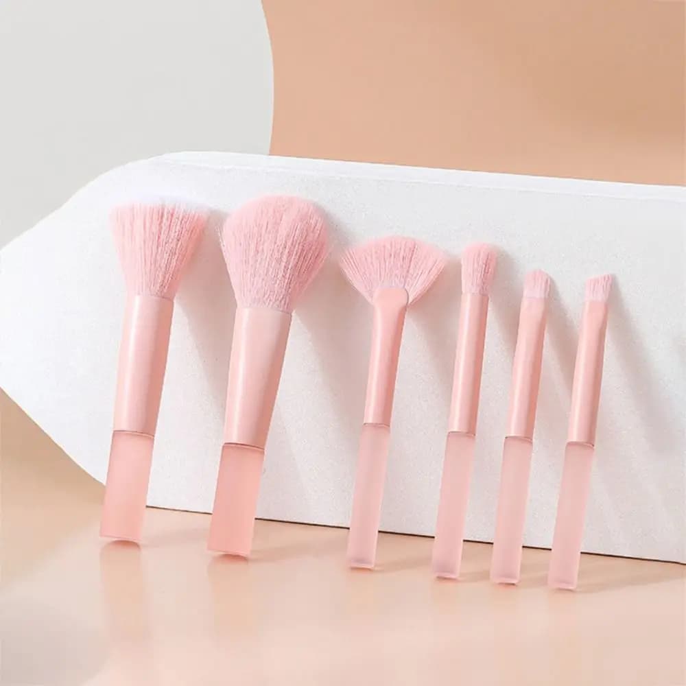 6pcs Furry Makeup Brushes Set Soft Cosmetic Tool Eyeshadow Powder Brush Concealer Eye Shadow Cosmetic Brush Set Student