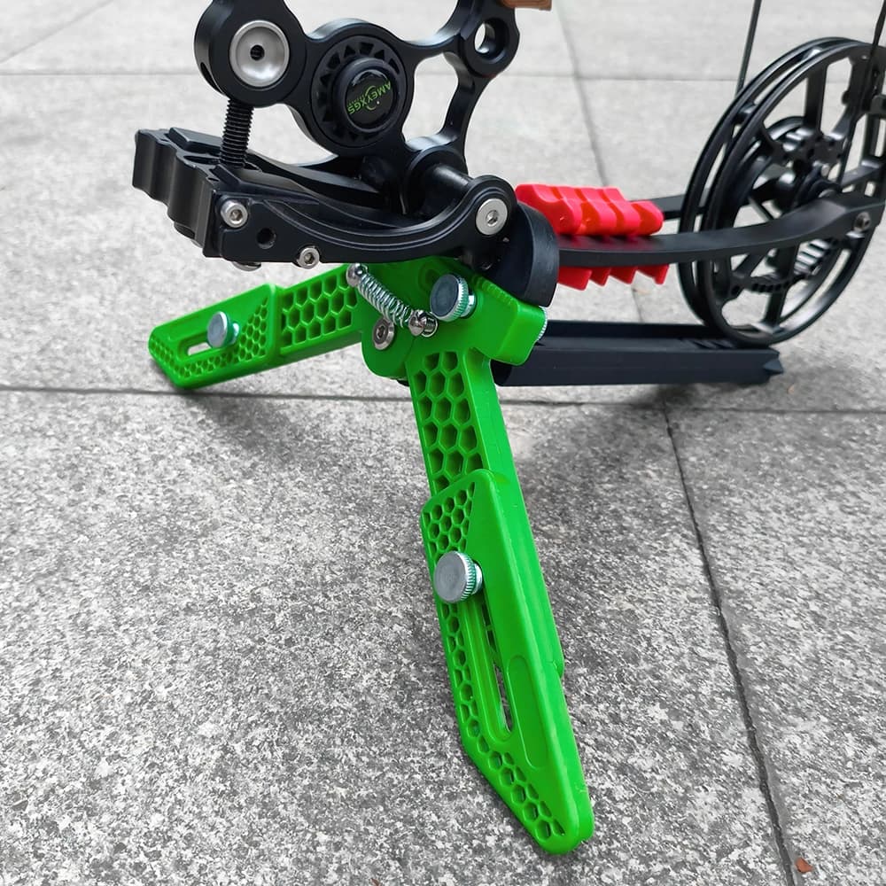Compound Bow Stand Adjustable Archery Portable Bracket Strong Stability of Triangular Structure for Bow Hunting Shooting Target