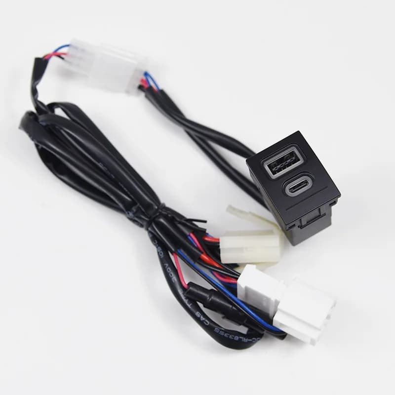 Presa per caricabatteria per telefono per auto 12V/24V Doppio QC3.0 Tipo-C PD Porta di ricarica USB Adattatore di alimentazione per VW Polo 9N 9N3 2004-2011 Parti di automobili