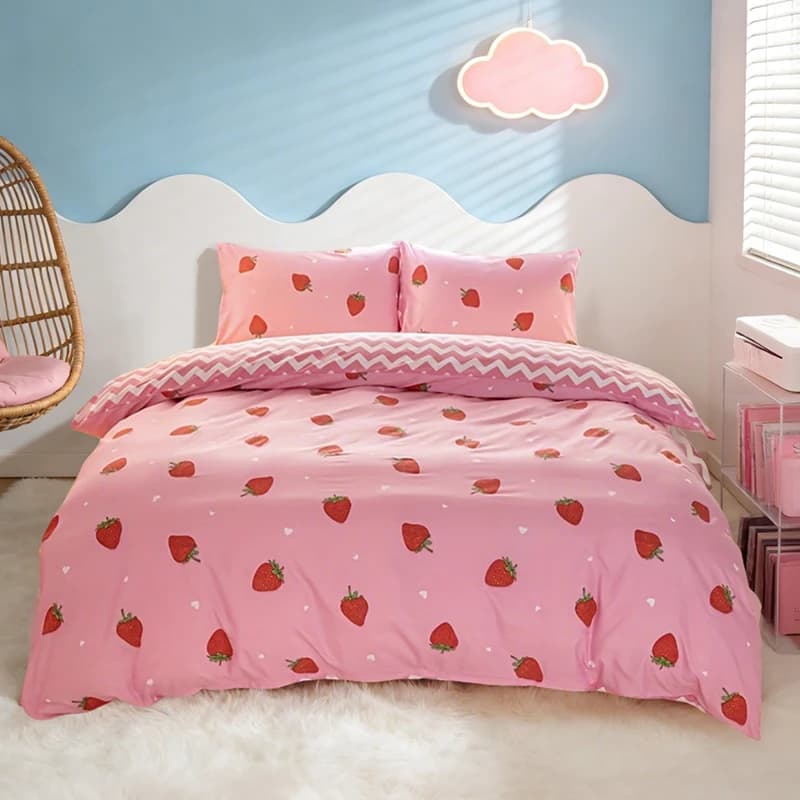Set of small strawberries print from 3 pieces/set (1 duvet and 2 pillowcases) Bed linen set with soft and delicate headdress on the skin