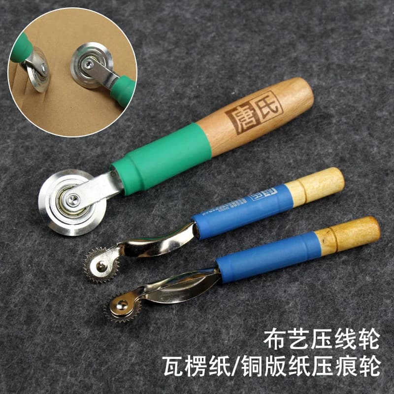 Manual roller creasing tool for corrugated paper, manual creasing tool for hollow board boxes, coated paper cutting card, foldin