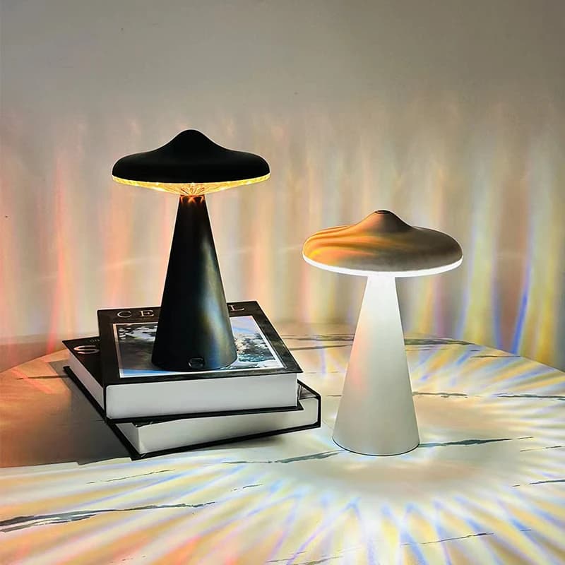 UFO Atmosfera Luce notturna Ricarica USB Regalo decorativo Testata del letto Camera da letto Bar Lampada da scrivania piccola touch creativa