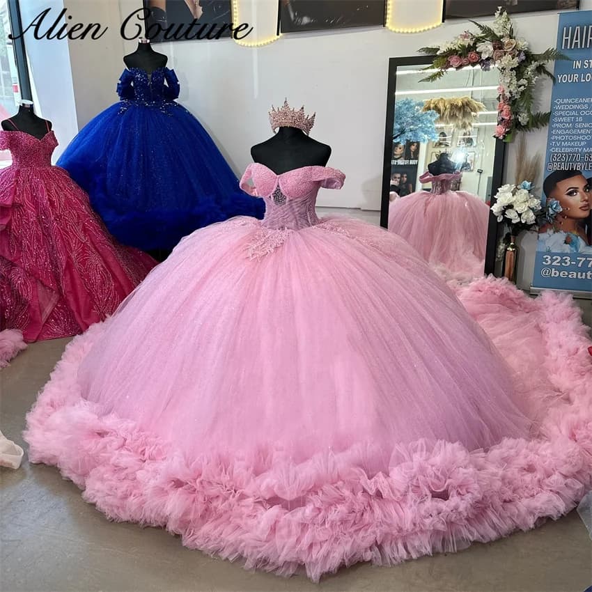 Principessa Rosa Abito Quinceanera Dolce 16 Abito di Sfera Volant di Lusso Tulle Perline di Cristallo Applique Abiti De XV Anos Personalizzato