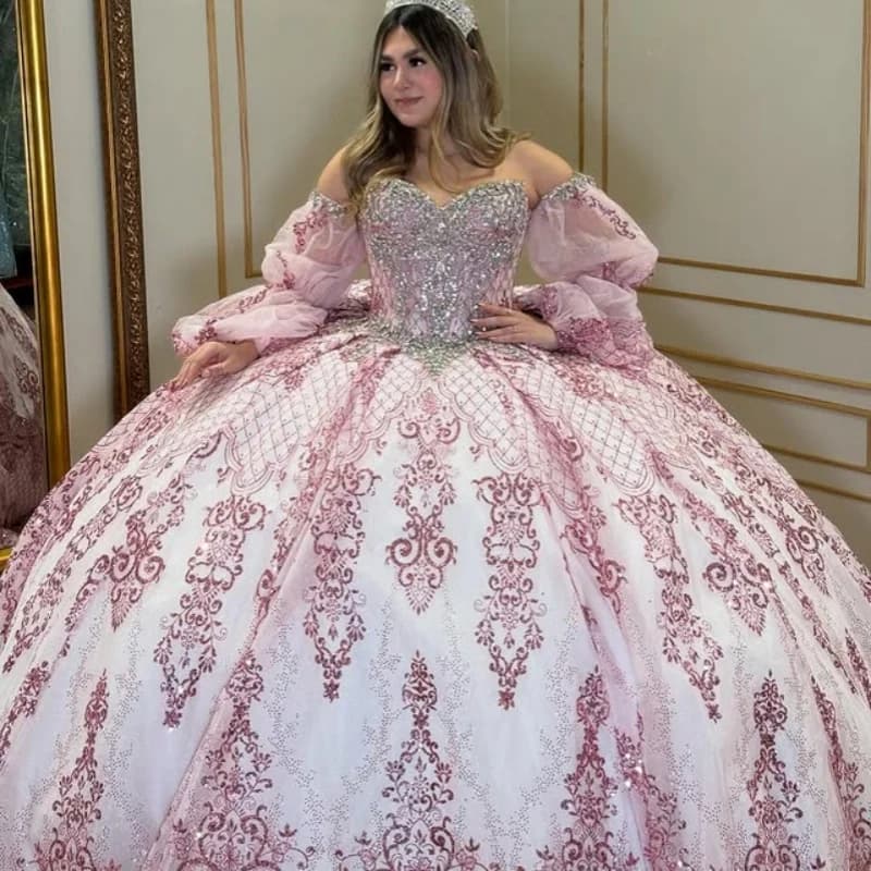 Abito Quinceanera rosa lucido con spalle scoperte cristallo pizzo glitter decalcomania coda lunga fiocco abiti da 15 Quinceanera Personalizzato