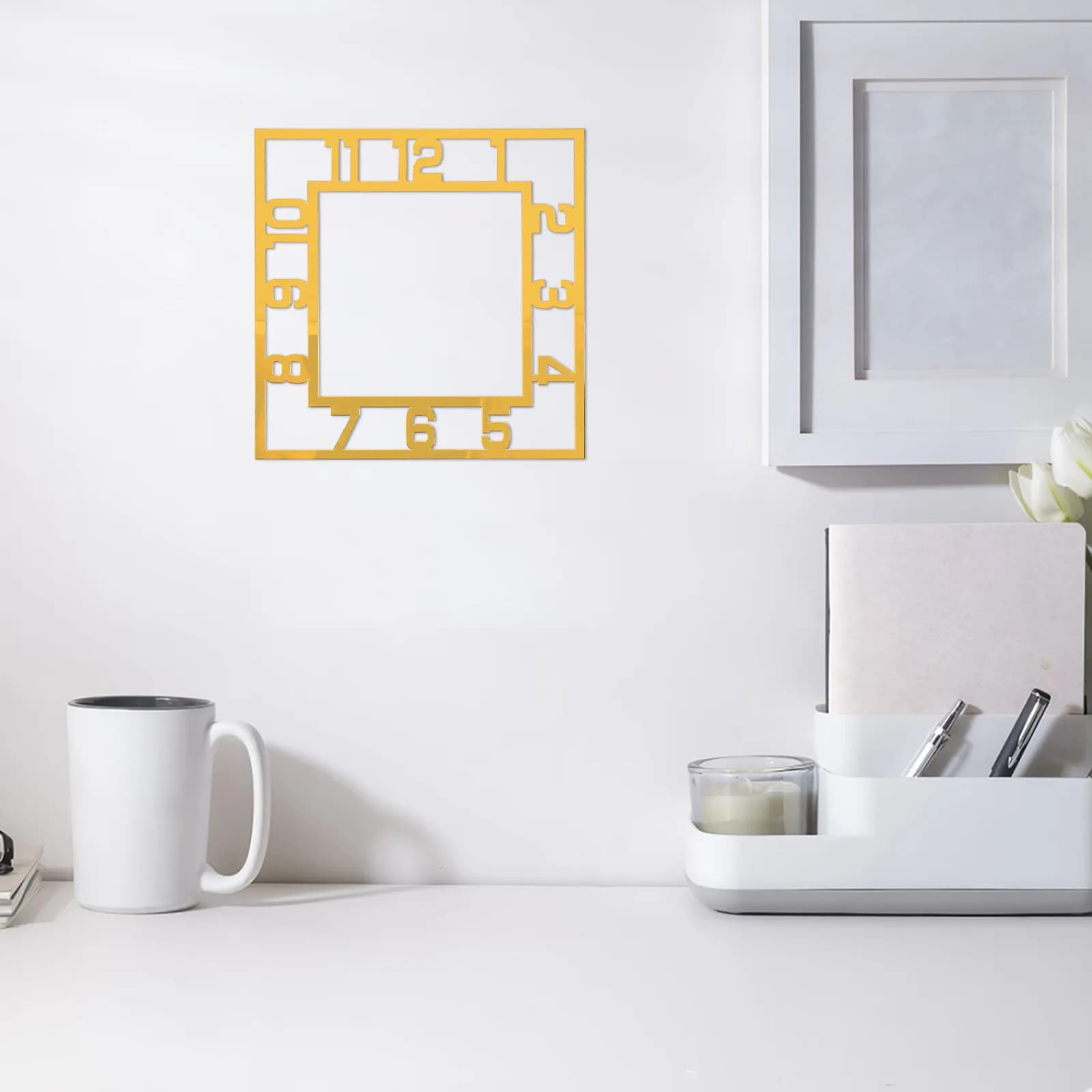 Orologio da Parete Moderno Quadrato Adesivo 10x10 Fai-da-Te con Numeri Arabi a Specchio per Soggiorno, Camera da Letto, Ufficio