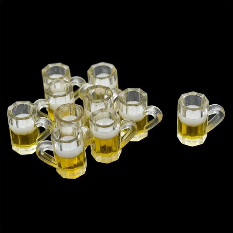 10 pezzi in miniatura in resina di vetro per birra, piccole tazze, modello di casa delle bambole, tavolo moderno per la casa, decorazioni per case delle bambole