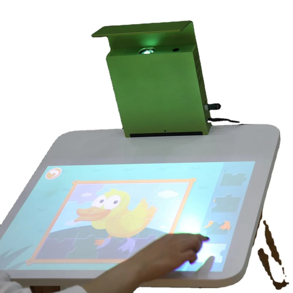 Proiettore Interattivo LED 1080P 2019 con Schermo Touch da 21 Pollici, 10 Punti di Contatto, Proiettore Digitale DLP con Sorgente Luminosa LED, Garanzia di 2 Anni