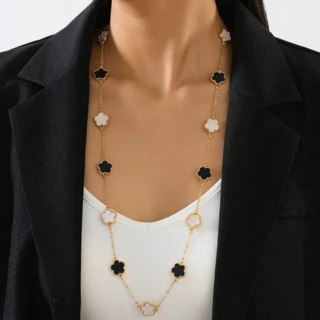 Simple and high-end black and white five-leaf clover five-leaf flower women's long necklace