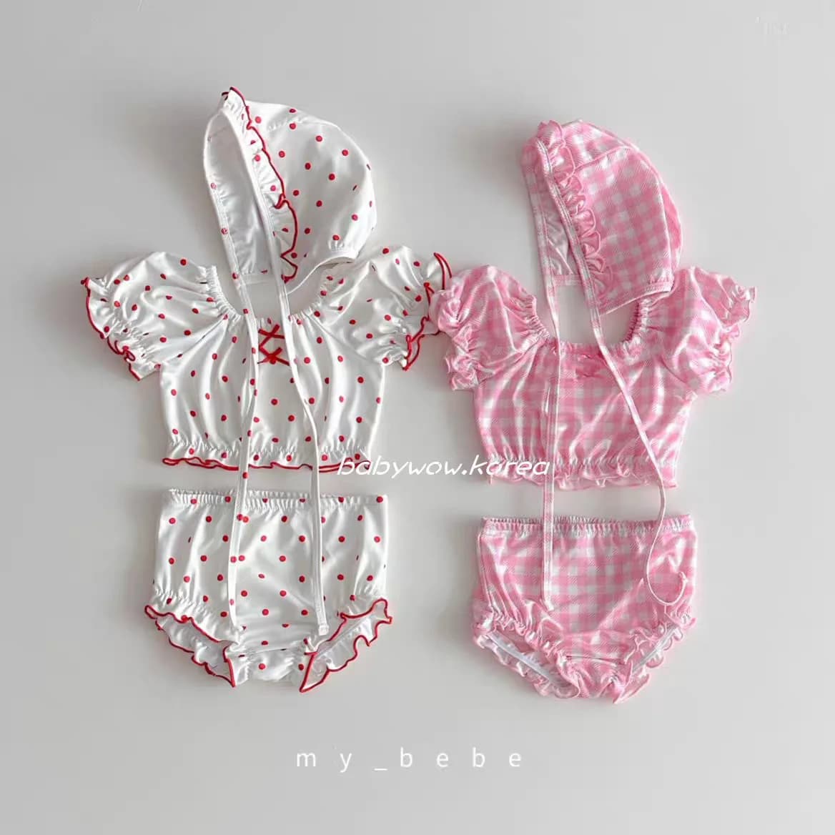 Abbigliamento per Bambini Coreano, Nuova Collezione Primavera Estate 2026, Costume da Bagno a Due Pezzi con Maniche Corte e Cuffia per Nuoto per Bambine