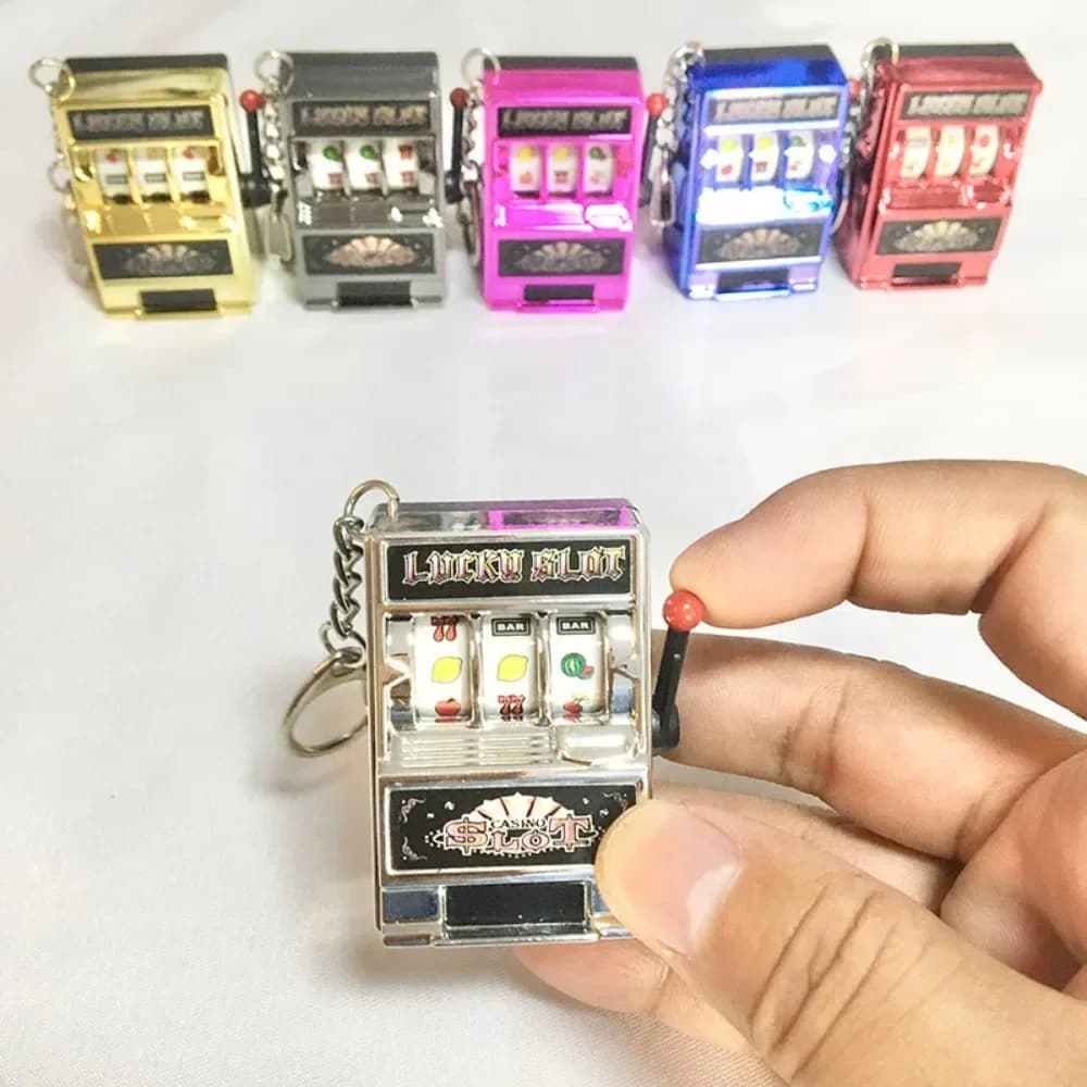 Portachiavi Semplice e alla Moda, Giocattolo a Forma di Macchina Slot con Frutta, Ciondolo Creativo Personalizzato per Auto, Anello Portachiavi, Accessori Regalo