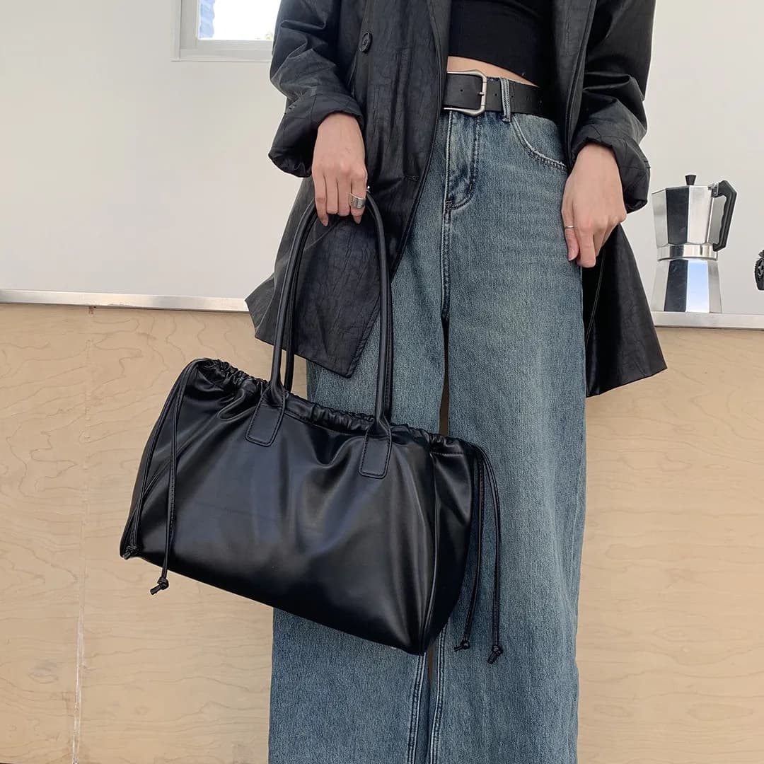 Luxury Designer Large Capacity Tote Bag with Drawstring Cloud Design Handbag And Wallet - Premium PU Leather Single Shoulder Bag