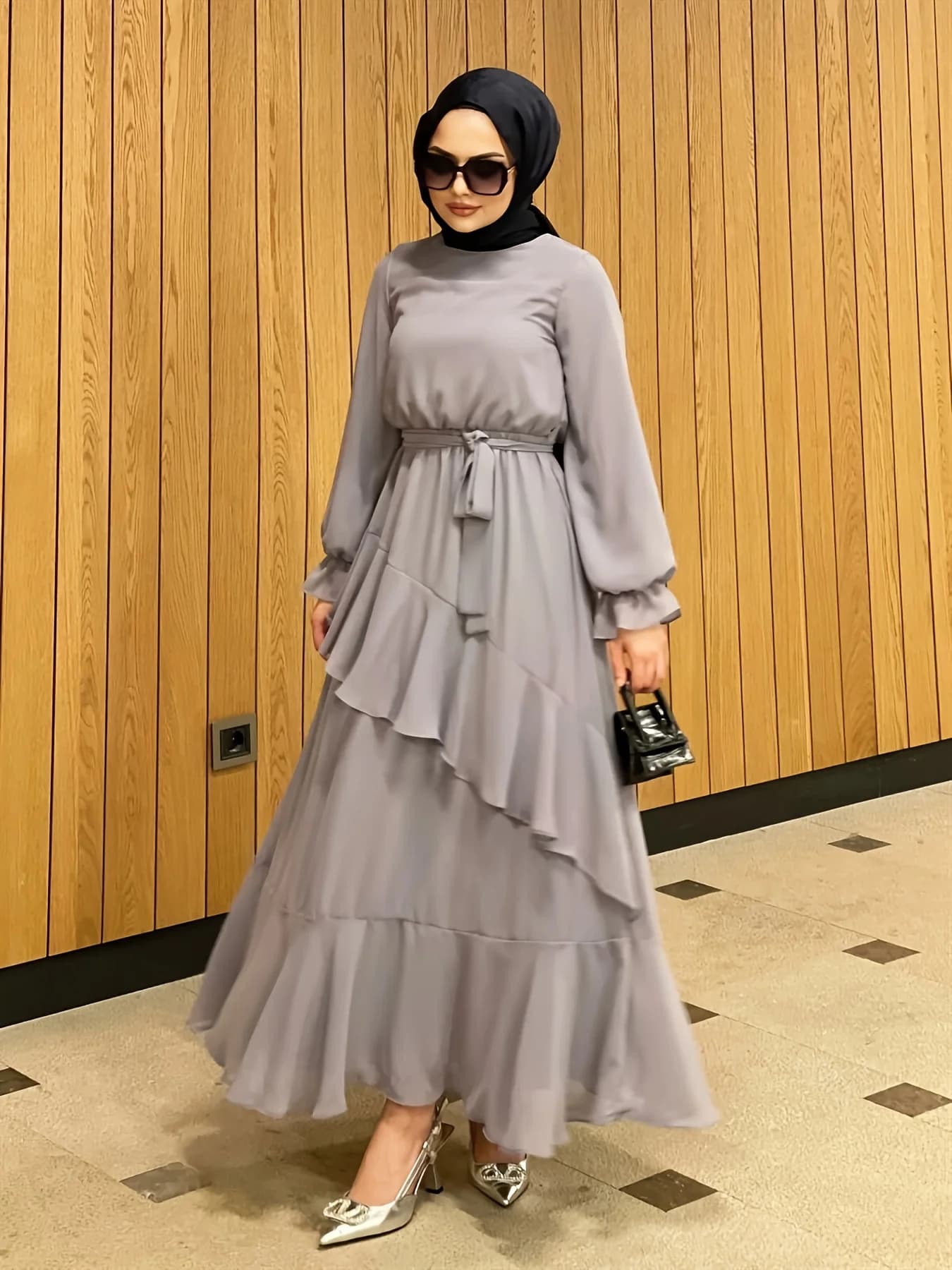 Women's Middle Eastern Arabic Style Casual Elegant Solid Color Lace Up Layered Robe Dress Long Skirt