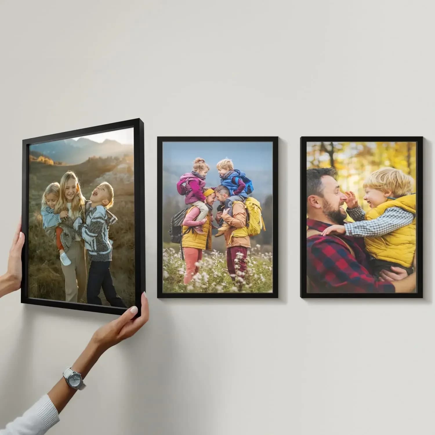Ufficiale - Piastrelle Fotografiche Personalizzate - Cornici Magnetiche Adesive per Pareti con Foto Stampate, Senza Chiodi - Varie Dimensioni